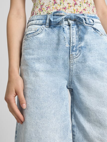 PIECES Szorty jeansowe o luźnym kroju z mieszanki bawełny model ‘SELMA’ Jeansowy niebieski 3