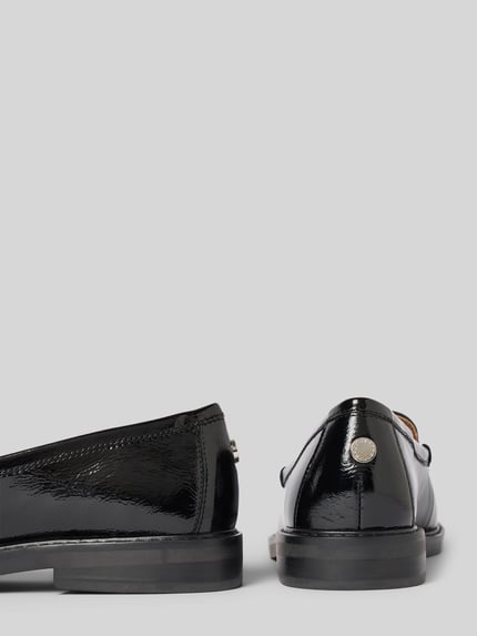 Productfoto, Sneaker uit leer met sierband model 'Adison' van Steve Madden, zwarte tint, gestructureerde zool, afgeronde vorm, labeldetail, 2 cm hak, schachthoogte 6 cm, schachtwijdte 12 cm