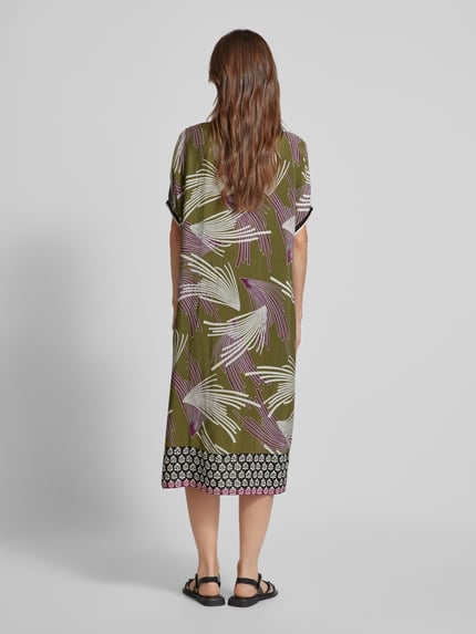 LIEBLINGSSTÜCK Sukienka midi z kołnierzem z lamówką model ‘Roana’ Khaki 5