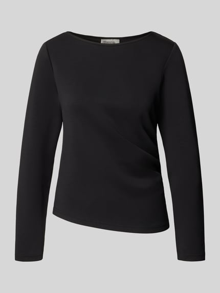 Produktfoto, czarna bluzka z długim rękawem z marszczeniami, krój regular fit, dekolt w łódkę, Model 'Helle' od My Essential Wardrobe, elastyczna mieszanka materiałów z dodatkiem modalu, długość tyłu w rozmiarze S: 62 cm