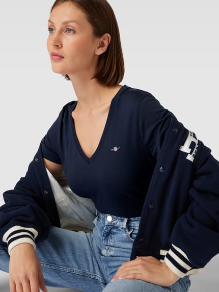 GANT T-Shirt mit geripptem V-Ausschnitt Marine 3