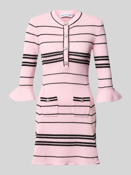 Productfoto, Slim Fit Minikleid met leinen-aandeel van Self-Portrait, roze met zwarte strepen, tricotlook, opgestikte zakken, halflange mouwen, totale lengte maat S 84 cm, borstwijdte 39 cm, mouwlengte 47 cm, taillewijdte 31 cm.