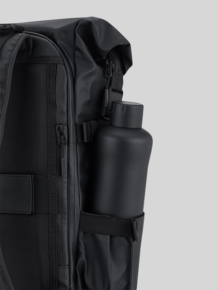 Kapten & Son Rucksack mit Flüssigkeitsbeutel Modell 'LISBON' Black 4