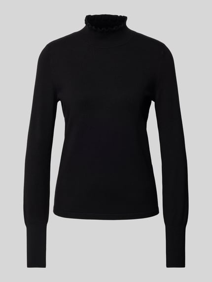 Produktfoto, schwarzer Strickpullover aus Viskose-Mix Modell 'Polluna' von OPUS mit Stehkragen, körpernaher Passform und feiner Textur.