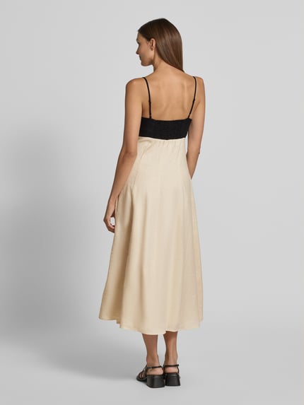 Forever New Abendkleid aus Leinen im Two-Tone-Look Beige 5