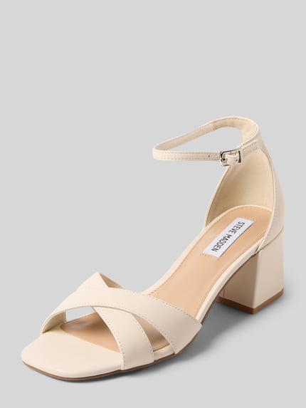 Produktfoto, Sandaletten aus Leder Modell 'Fergie-L' von Steve Madden, Abgerundete-Spitze, Riemen mit Dornschließe, Keilabsatz, Absatzhöhe: 6 cm, Schafthöhe: 9 cm, beige Farbe, schlichte Form, glatte Textur