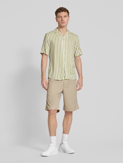 ONLY & SONS Freizeithemd aus Viskose mit Reverskragen Modell 'WAYNE' Hellgruen 1