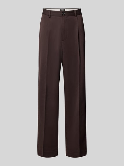 Relaxed Fit Bundfaltenhose mit Gesäßtaschen Shop The Look MANNEQUINE