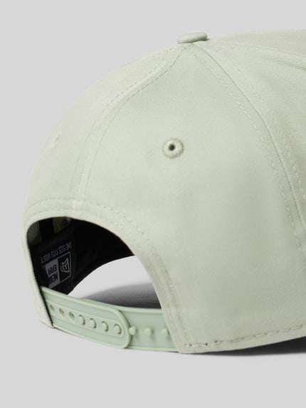 Produktfoto, Base Cap aus reiner Baumwolle Modell 'League' van New Era in lichtgroen met gestikt logo, Snapback, puur katoen, Heren