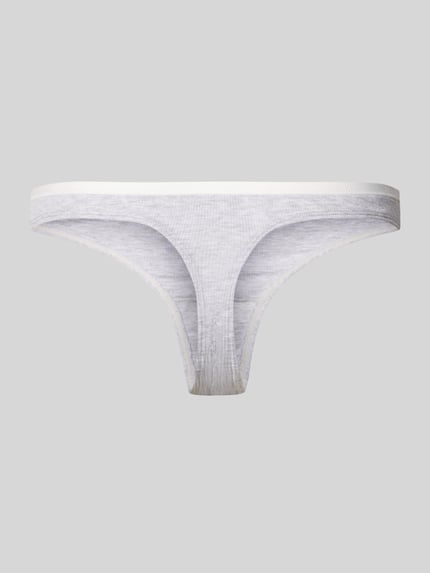 Produktfoto, String mit elastischem Logo-Bund von Jake*s Casual, drobne prążkowanie, mieszanka mikromodalu z dodatkiem streczu, dopasowany krój, podlegający zrównoważonej produkcji, szary odcień, miękka tekstura