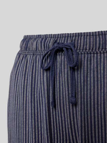 Produktfoto, Regular Fit Pyjama-Hose aus Baumwoll-Viskose-Mix von s.Oliver RED LABEL, Streifenmuster, elastischer Bund mit Tunnelzug, Eingrifftaschen