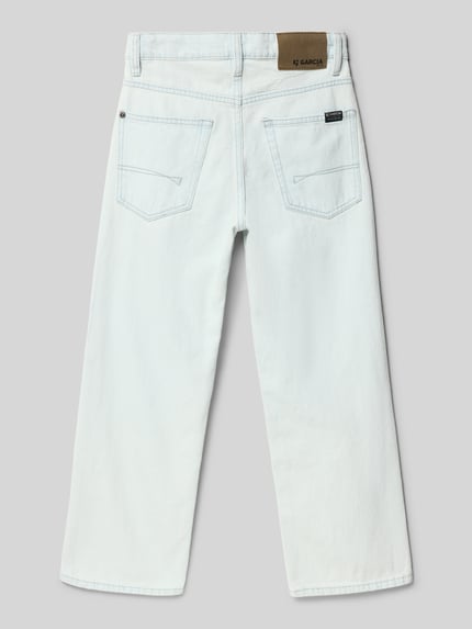 Productfoto, lichtblauwe straight fit jeans met logo-patch model 'Ilyano' van Garcia, katoen, 5-pocket, knoop- en ritssluiting