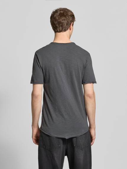 Męski t-shirt Regular Fit T-Shirt aus reiner Baumwolle Modell 'Benne' von Only & Sons, efekt: jednolity kolor, melanż, okrągły dekolt, krótki rękaw, zrolowany brzeg, dżersej, czysta bawełna, całkowity widok z tyłu