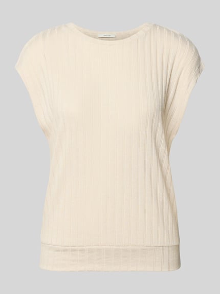 Produktfoto, T-Shirt aus Viskose-Mix mit Strukturmuster Modell 'Sapino' von OPUS, cremefarben, Rundhalsausschnitt, Regular Fit, Rückenlänge 56 cm, glatte Textur mit feinem Muster