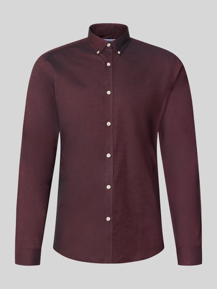 Produktfoto, bordeauxrotes Regular Fit Freizeithemd aus Baumwoll-Mix Modell 'Oxford' von Lindbergh mit Button-Down-Kragen, glatte Struktur