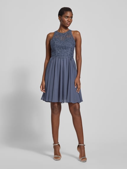 Laona Cocktailkleid mit floralen Stickereien und Ziersteinen Rauchblau 1
