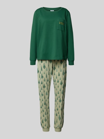 Produktfoto, Pyjama aus reiner Baumwolle mit Brusttasche Modell 'X-Mas' von LASCANA in Grün und Beige mit Tannenbaum-Muster, lockerer Schnitt, elastischer Bund, Tunnelzug