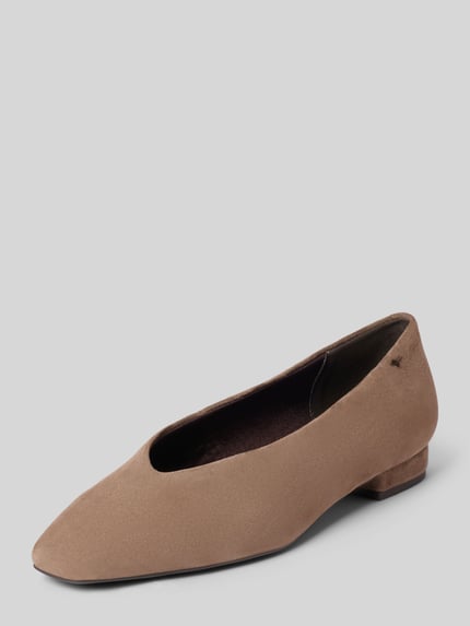Produktfoto, Ballerina aus echtem Rindsleder von Tamaris in Taupe mit matter Oberfläche und softer Textur, Damen Ballerina von Tamaris