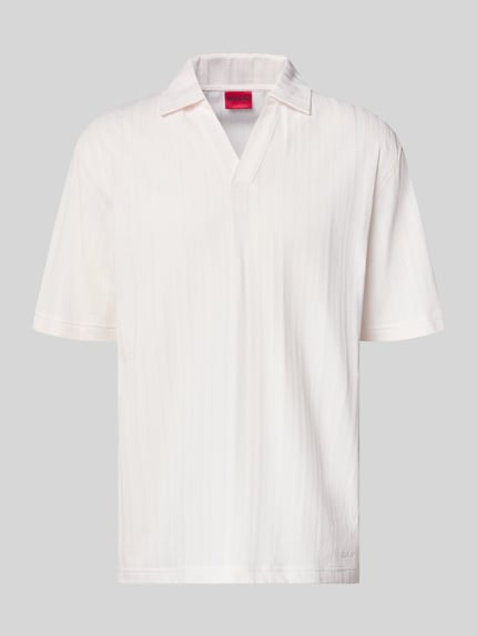 Produktfoto, Relaxed Fit Poloshirt mit Strukturmuster Modell 'DALIBO' von HUGO, Optik: Unifarben, feines Strukturmuster, Label-Stitching-Applikation, Polokragen, V-Ausschnitt, Ärmelform: Kurzarm, Materialverarbeitung: Jersey, Material: Reine Baumwolle