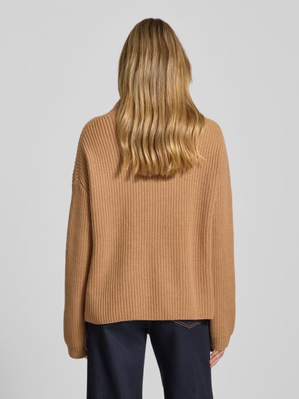 0039 Italy Sweter z dzianiny o luźnym kroju z mieszanki wełny i kaszmiru model ‘LONA’ Camel 5