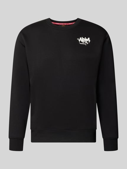 Produktfoto, Regular Fit Sweatshirt aus Baumwoll-Mix von Alpha Industries in Schwarz mit Logo-Print, gerippter Blende und elastischen Abschlüssen