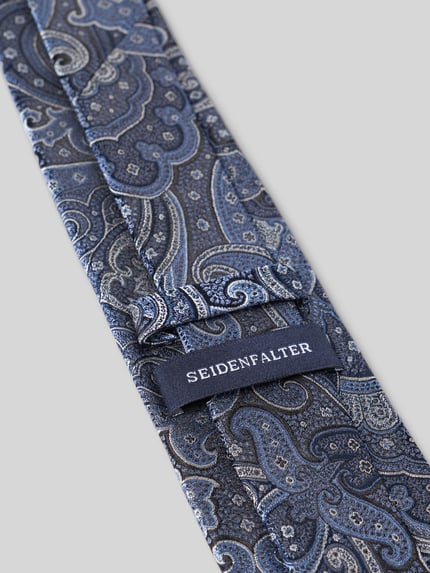 Produktfoto, Krawatte aus reiner Seide von Prince Bowtie in Blau mit klassischem Strukturmuster, Teilungsnähten, Breite 7 cm