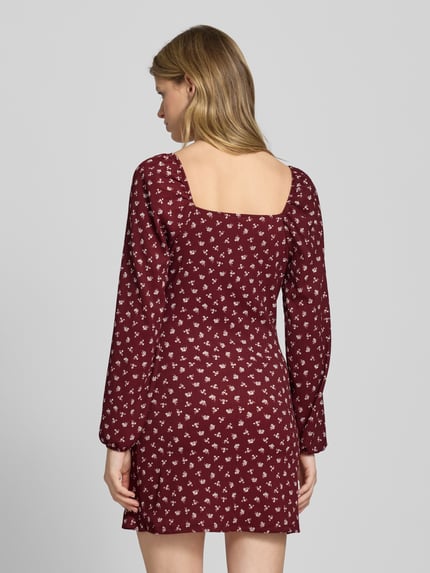 ONLY Getailleerde mini-jurk met structuurmotief, model 'HILLARY' Bordeaux - 5