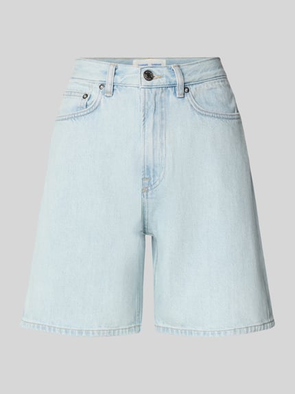 Korte jeans met steekzakken, model 'SASHELLY' Shop The Look MANNEQUINE