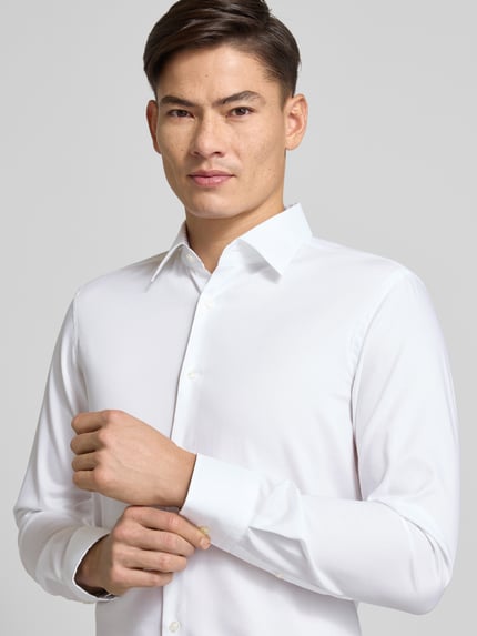 BOSS Slim Fit Businesshemd aus reiner Baumwolle Modell 'HANK' Weiss 3