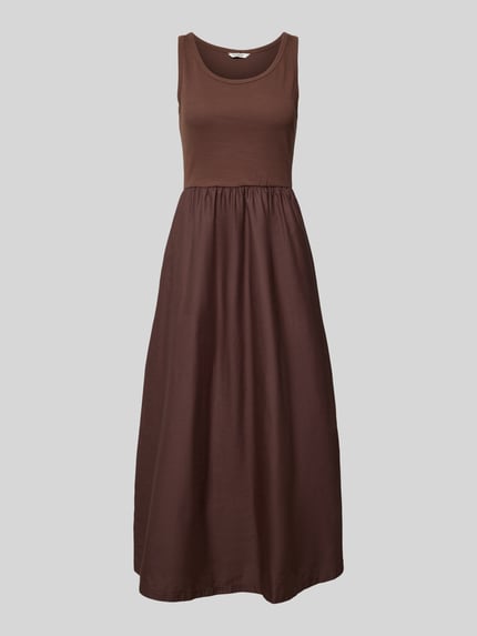 Productfoto, Midikleid im 2-in-1-Look Modell 'SUNNIA' van B.Young van katoen-elastaanmix, A-lijn, ronde hals, bruin, 116 cm ruglengte, 43 cm borstbreedte
