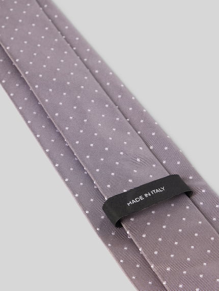 Produktfoto, Seidenkrawatte mit Allover-Muster von BOSS in Grau mit Optik:Allover-Muster, gepunktet, Material: Reine Seide, feine Struktur.