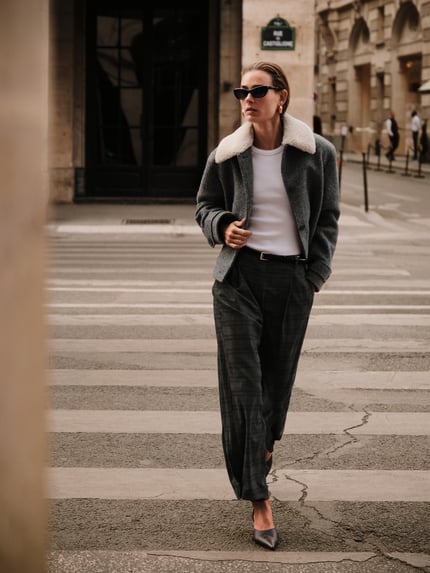 Style Icon Collection Spodnie o kroju barrel-cut we wzór w kratę Ciemnoszary melanż 6
