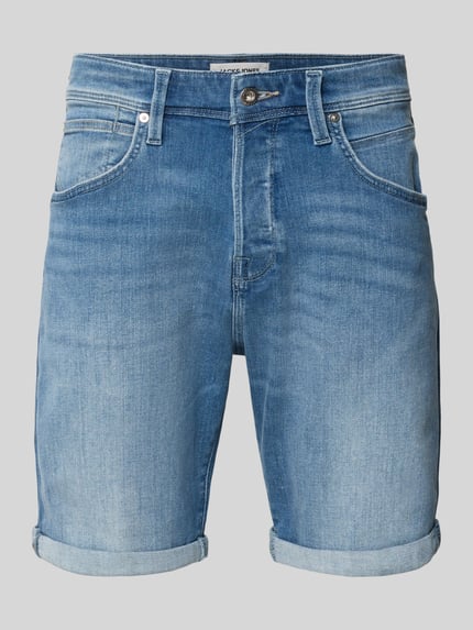 Produktfoto, Jeansshorts mit Umschlag Modell 'RICK' von Jack & Jones in hellblauem Baumwoll-Mix mit Stretch, sichtbare Taschen, Regular Fit