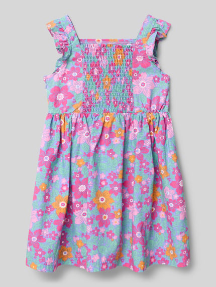 Produktfoto, Knielanges Kleid mit Karree-Ausschnitt von Blue Seven aus reiner Baumwolle, bunte Blumenmuster, lockerer Schnitt, Smok-Detail hinten