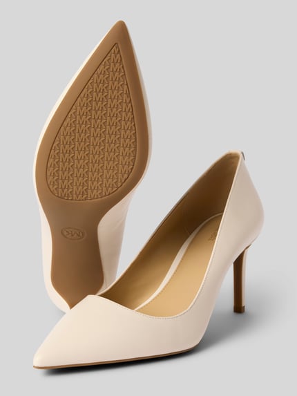 Produktfoto, Pumps aus echtem Leder Modell 'Alina' von MICHAEL Michael Kors in Beige, spitze Form, glatte Sohle, 8 cm Absatz