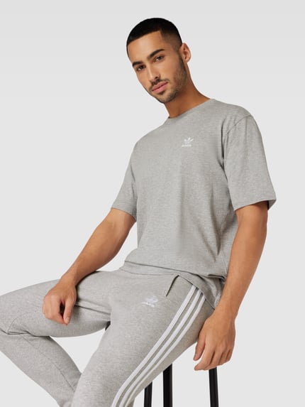 adidas Originals T-Shirt mit Label-Stitching Modell 'ESSENTIAL' Hellgrau 3