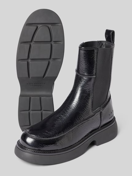 Produktfoto, Boots met logodetail van Copenhagen voor dames, afgeronde pasvorm, glanslook, geprofileerde zool, hakhoogte 4 cm, schachthoogte 17 cm, schachtbreedte 11 cm