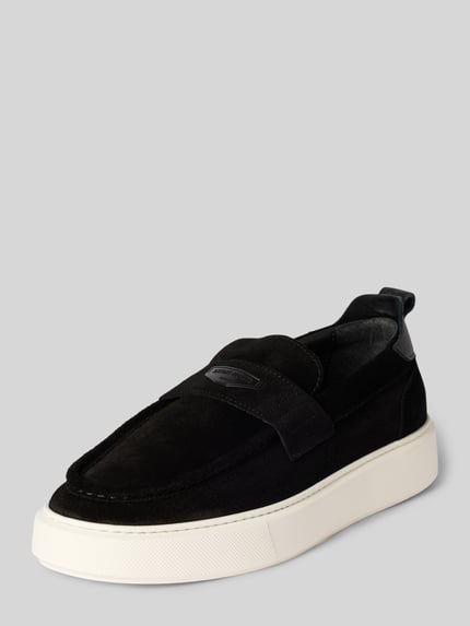 Productfoto, Loafers aus Leder mit Label-Detail van Antony Morato in zwart glad leer, afgeronde punt, comfortmodel, hakhoogte 5 cm, schachthoogte 7 cm, schachtbreedte 6 cm, heren