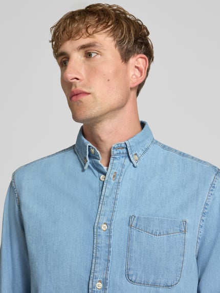 JACK & JONES Regular Fit Jeanshemd mit Brusttasche Modell 'BROOK' Jeansblau 3