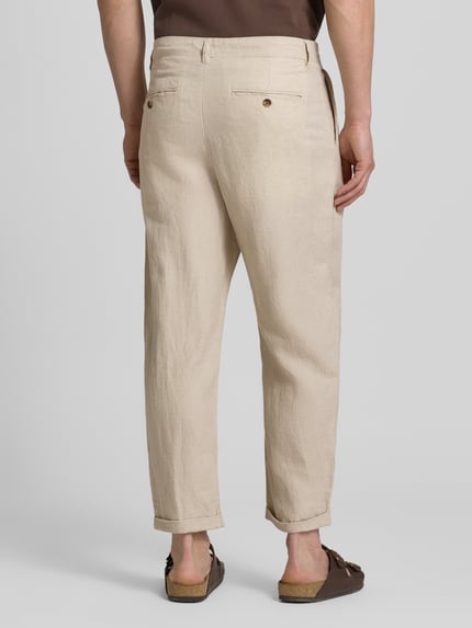 Selected Spodnie materiałowe o kroju relaxed fit z mieszanki lnu i bawełny model 'RON' Écru 5