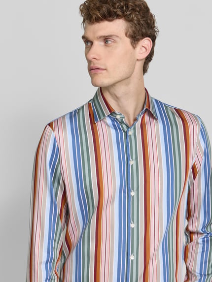 Jake*s Slim Fit Businesshemd aus Baumwolle mit Kentkragen Bordeaux 3