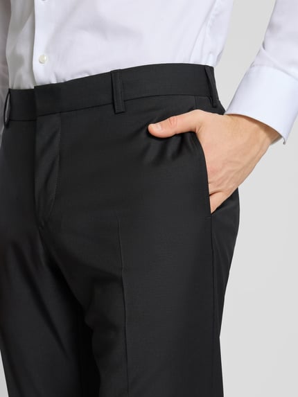 Filippa K Spodnie materiałowe o kroju slim fit z mieszanki wełny Czarny 3