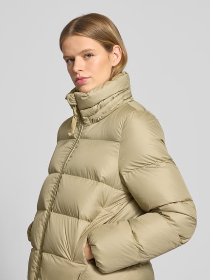 Marc O'Polo DENIM Boxy Fit Daunenjacke mit abnehmbarer Kapuze Schilf 3