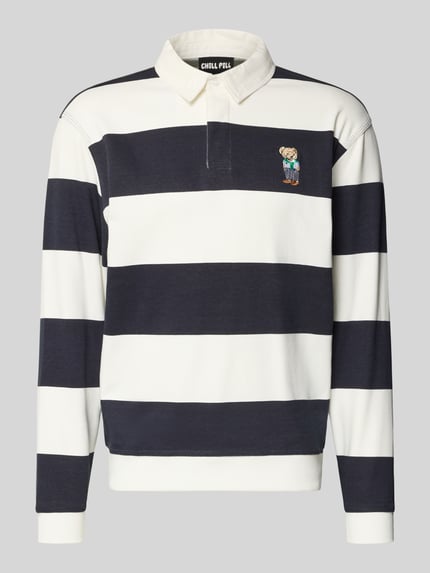 Produktfoto, Regular Fit Langarm-Poloshirt mit Motiv-Stitching von CHILL PILL im Allover-Streifen-Look, Baumwoll-Mix, Longsleeve, navy-weiß