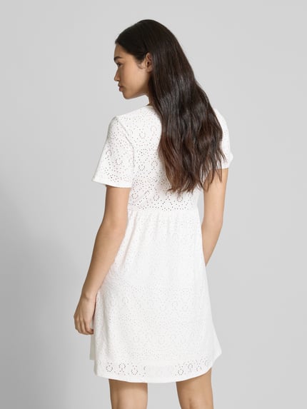 PIECES Tailliertes Minikleid mit Ausbrenner-Effekt Modell 'ABBY' Offwhite 5