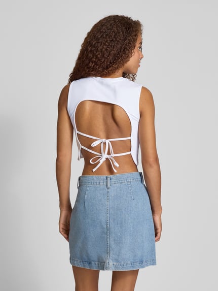 ONLY Top krótki o kroju slim fit z mieszanki bawełny model ‘VELA’ Biały 5