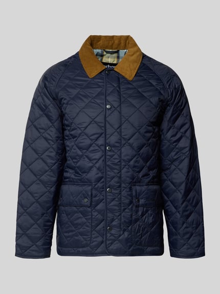 Produktfoto, Regular Fit gewatteerd jack met tweewegritssluiting Model 'CITY BEDALE' van Barbour in effen donkerblauw met structuur, satijnmateriaal, platte kraag, drukknopen, opgestikte zijzakken