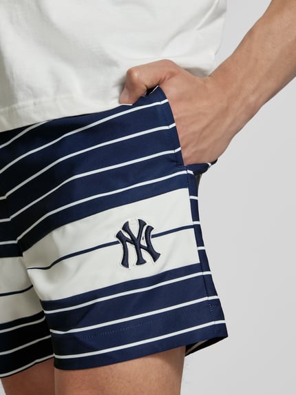 Champion Shorts mit elastischem Bund und Kordelzug Marine 3