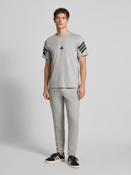 adidas Originals Sweatpants mit elastischem Bund und Eingrifftaschen Hellgrau Melange 1