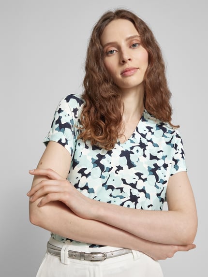 Tom Tailor T-Shirt mit Allover-Muster und V-Ausschnitt Marine 3